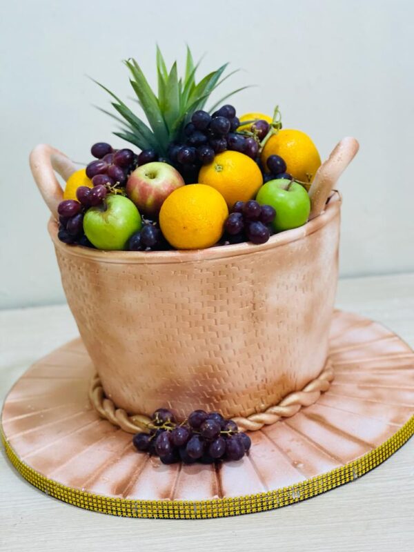 Kwanjula Fruit Basket Cake - Image 2